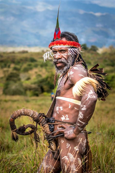 papua boy koteka pics